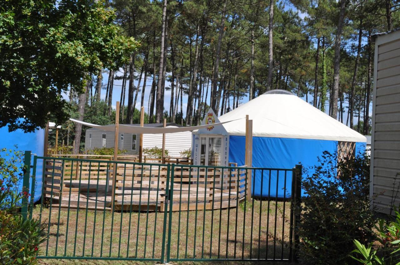 Mobilhome Cote Landaise Les Dunes De Contis 4 Saint-Julien-en-Born Exterior photo